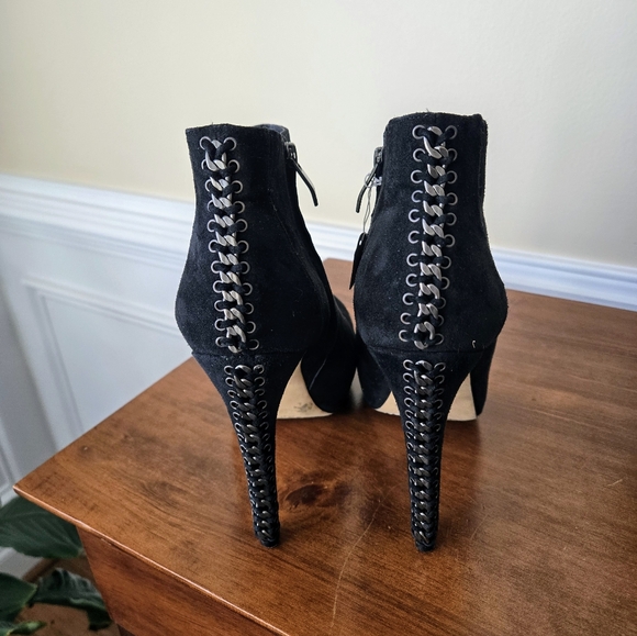 Vince Camuto Cannon Black Suede Metal Chain Ankle Booties - Picture 3 of 5
